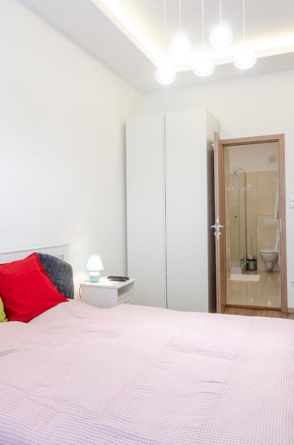 3 En Suit Bedroom Flat In The Main Centre For 6Ppl, 3Bdr,3Bthr,Ac Budapešť Exteriér fotografie