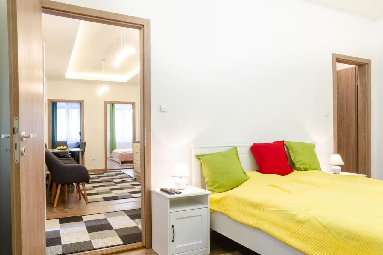 3 En Suit Bedroom Flat In The Main Centre For 6Ppl, 3Bdr,3Bthr,Ac Budapešť Exteriér fotografie